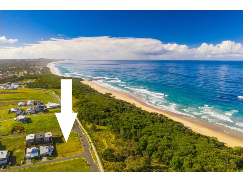68 Surfers Drive, Lake Cathie NSW 2445