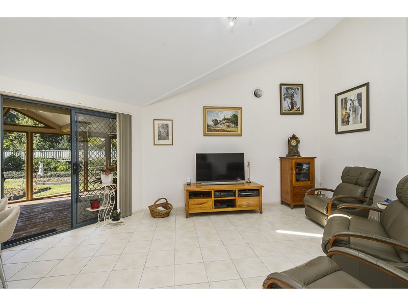 1 Fishermens Way, Lake Cathie NSW 2445