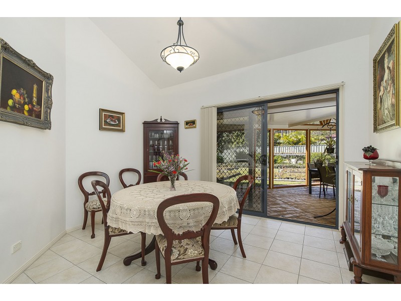 1 Fishermens Way, Lake Cathie NSW 2445