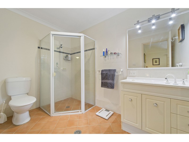 1 Fishermens Way, Lake Cathie NSW 2445