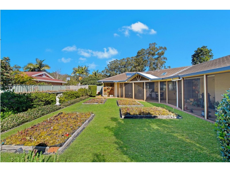 1 Fishermens Way, Lake Cathie NSW 2445