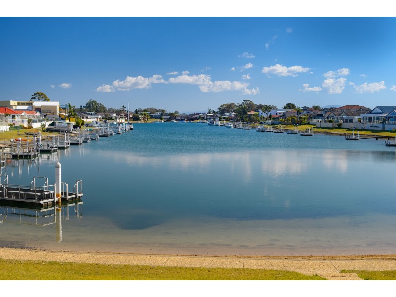 2/4 Harbour Lane, Port Macquarie NSW 2444