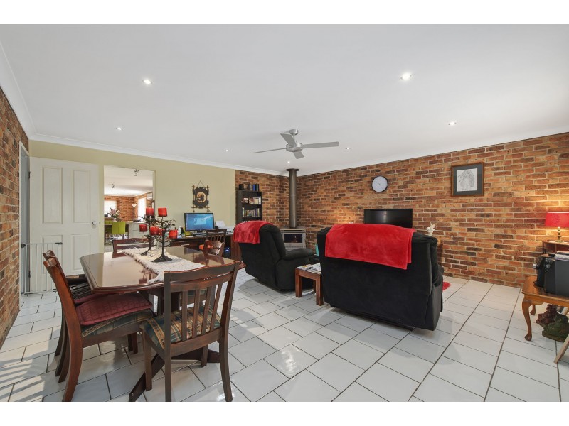 21 Peppermint Crescent, Wauchope NSW 2446
