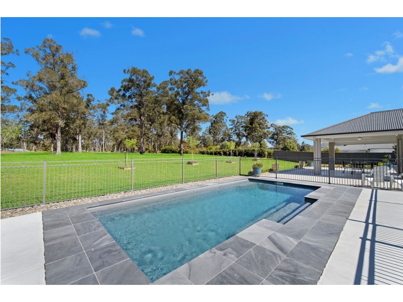21 Manuka Parkway, King Creek NSW 2446