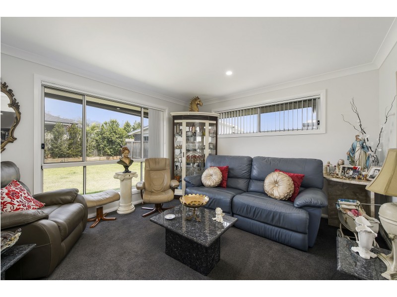 12 Carmac Avenue, Thrumster NSW 2444