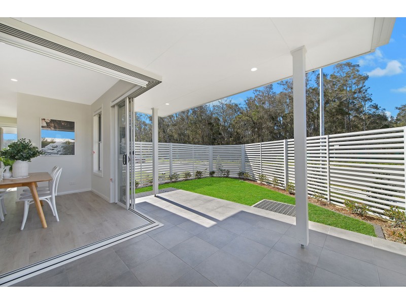 75 Solomon Drive, Lake Cathie NSW 2445