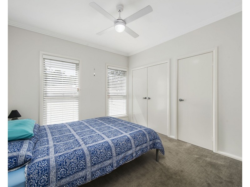 25 Lakeside Way, Lake Cathie NSW 2445