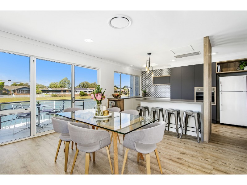 1/52 Laguna Place, Port Macquarie NSW 2444