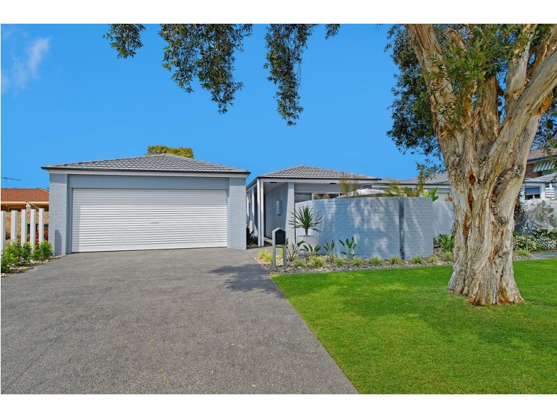 1/52 Laguna Place, Port Macquarie NSW 2444