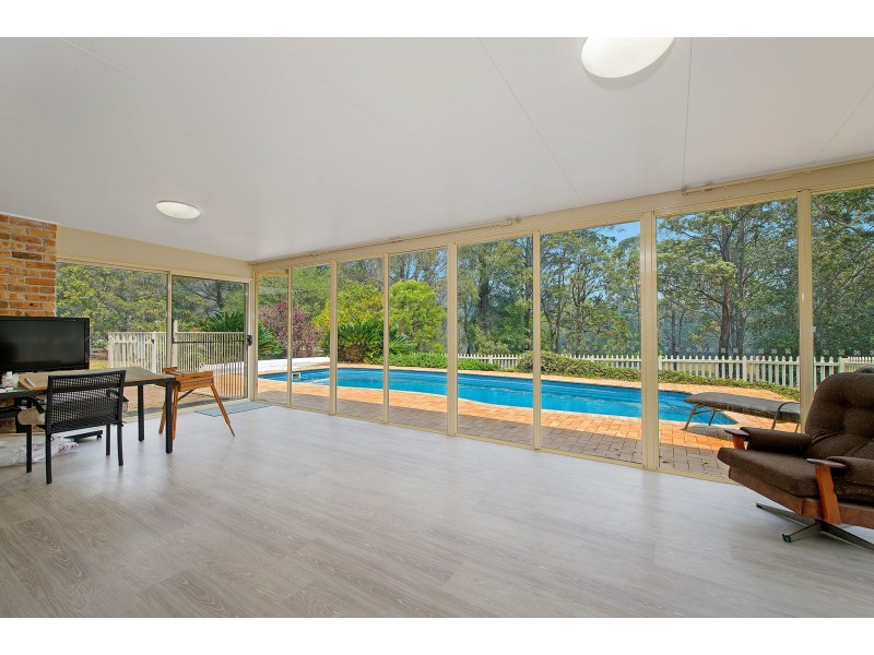 252 Long Point Drive, Lake Cathie NSW 2445