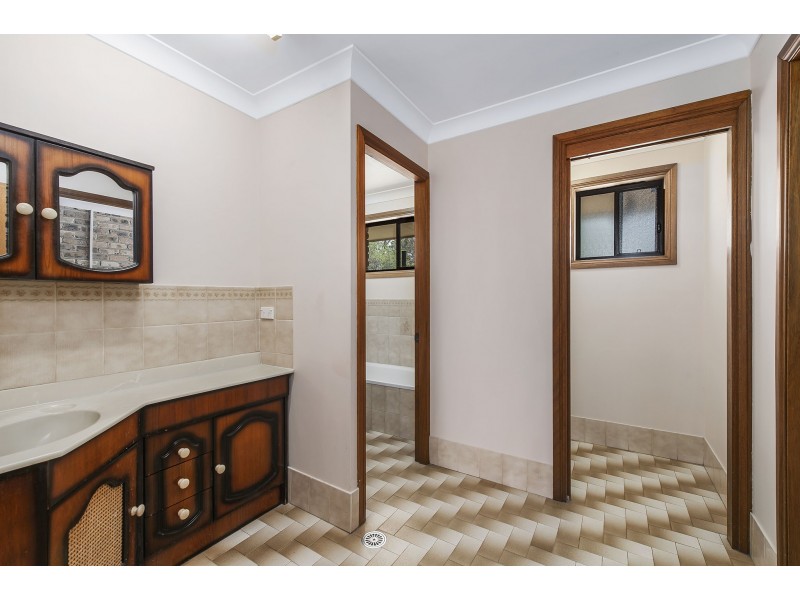 252 Long Point Drive, Lake Cathie NSW 2445