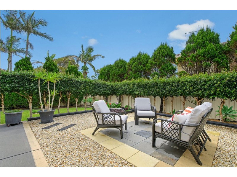 1627 Ocean Drive, Lake Cathie NSW 2445