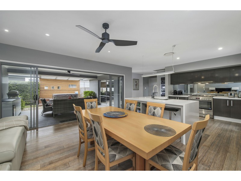 84 Capital Drive, Thrumster NSW 2444