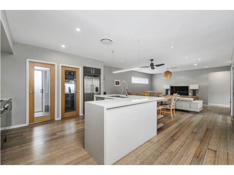 84 Capital Drive, Thrumster NSW 2444