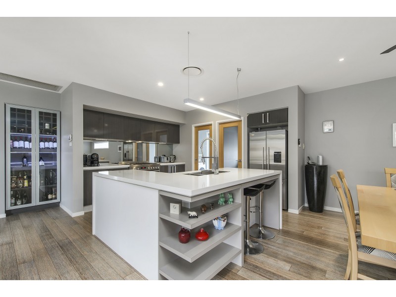 84 Capital Drive, Thrumster NSW 2444