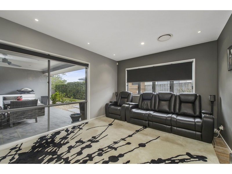 84 Capital Drive, Thrumster NSW 2444
