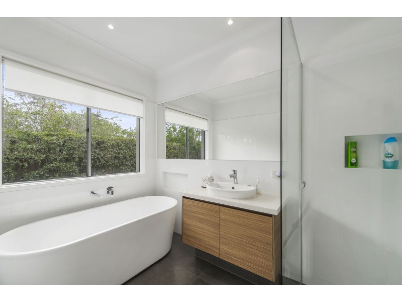 84 Capital Drive, Thrumster NSW 2444