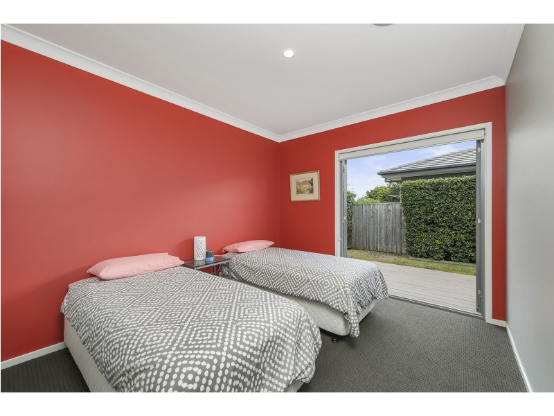 84 Capital Drive, Thrumster NSW 2444