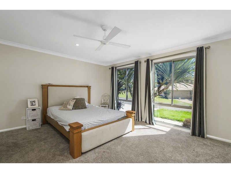 6 Lyrebird Place, Port Macquarie NSW 2444