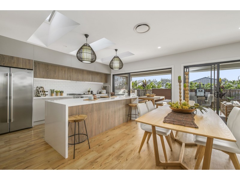 29 Sovereign Drive, Thrumster NSW 2444