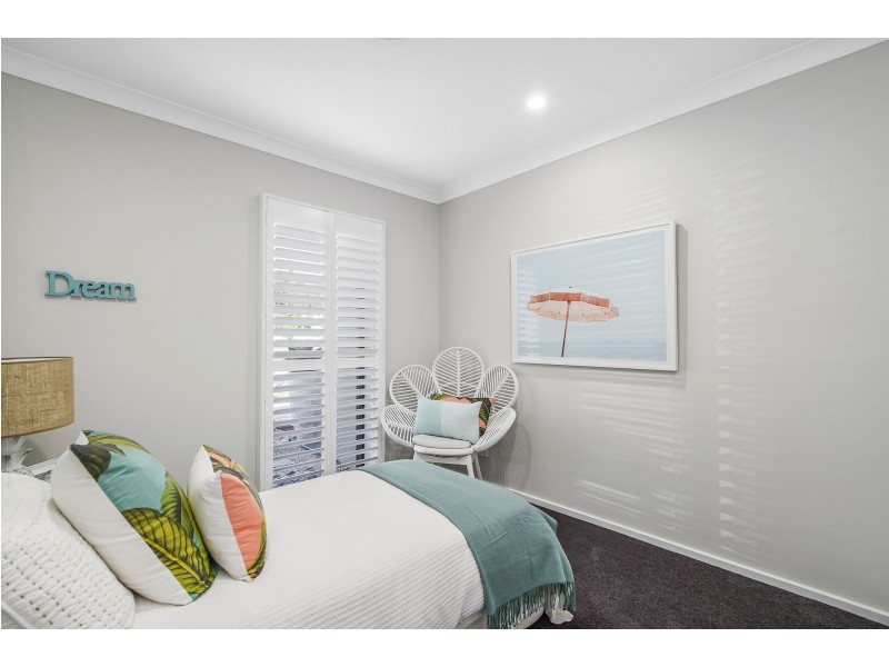 29 Sovereign Drive, Thrumster NSW 2444