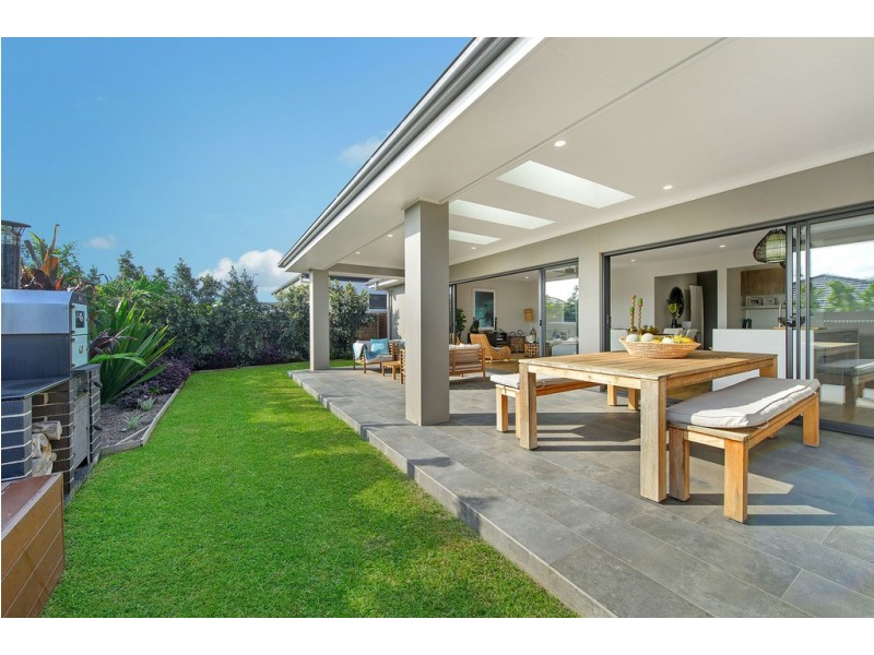 29 Sovereign Drive, Thrumster NSW 2444