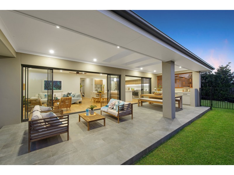 29 Sovereign Drive, Thrumster NSW 2444