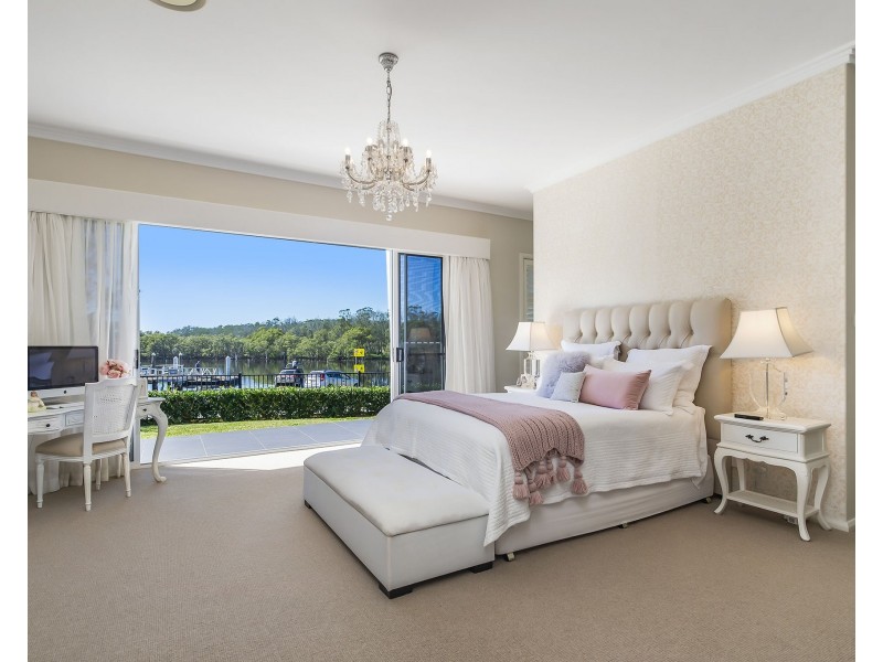 8 Sovereign Avenue, Harrington NSW 2427