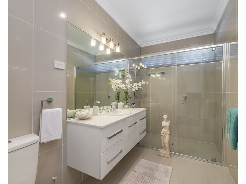 8 Sovereign Avenue, Harrington NSW 2427