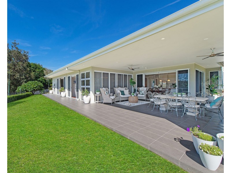 8 Sovereign Avenue, Harrington NSW 2427