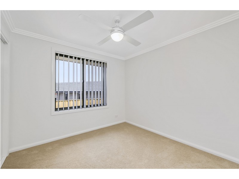 18 Pountney Avenue, Thrumster NSW 2444