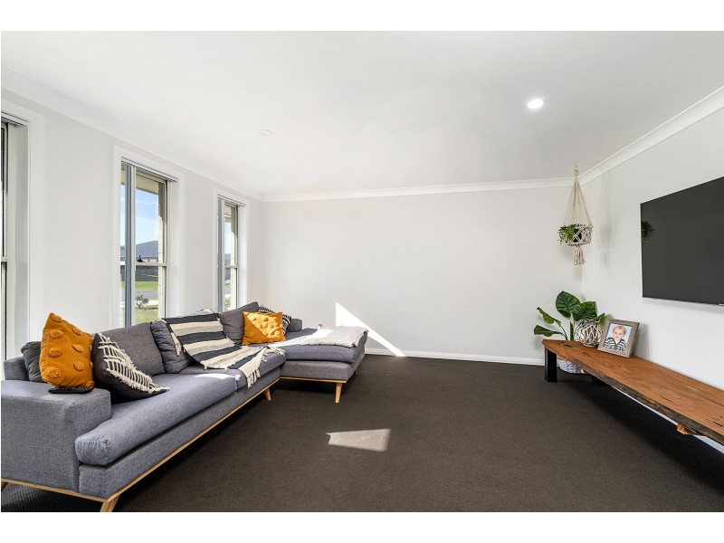 17 Allport Avenue, Thrumster NSW 2444