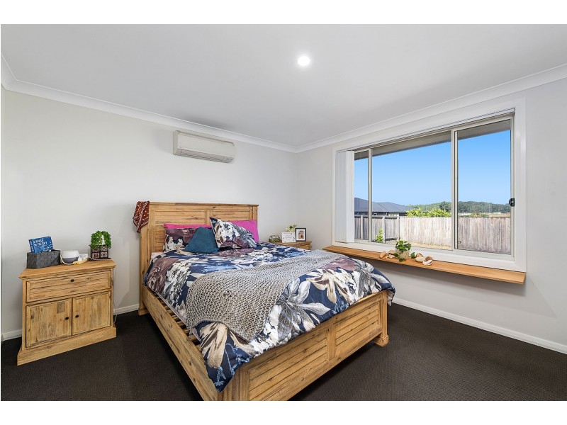 17 Allport Avenue, Thrumster NSW 2444