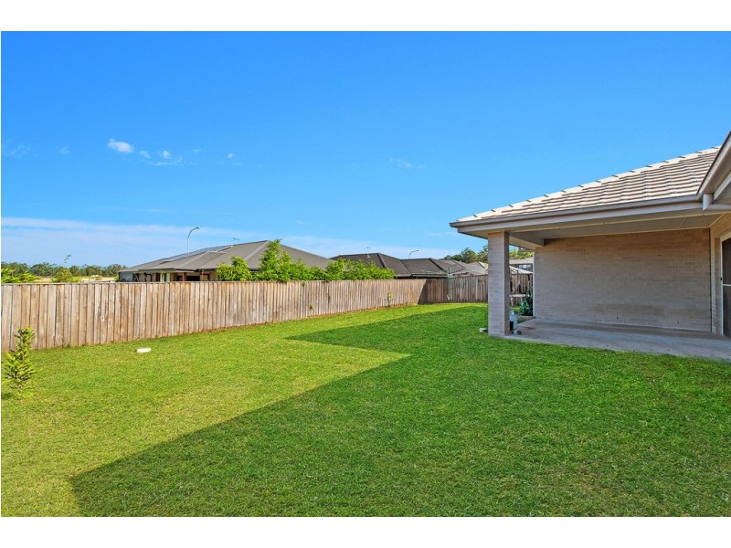 17 Allport Avenue, Thrumster NSW 2444