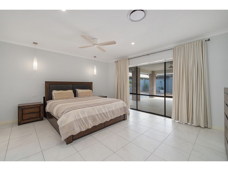 29 Diploma Drive, Thrumster NSW 2444