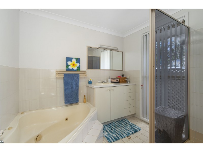 1 and 2/89 Kennedy Drive, Port Macquarie NSW 2444