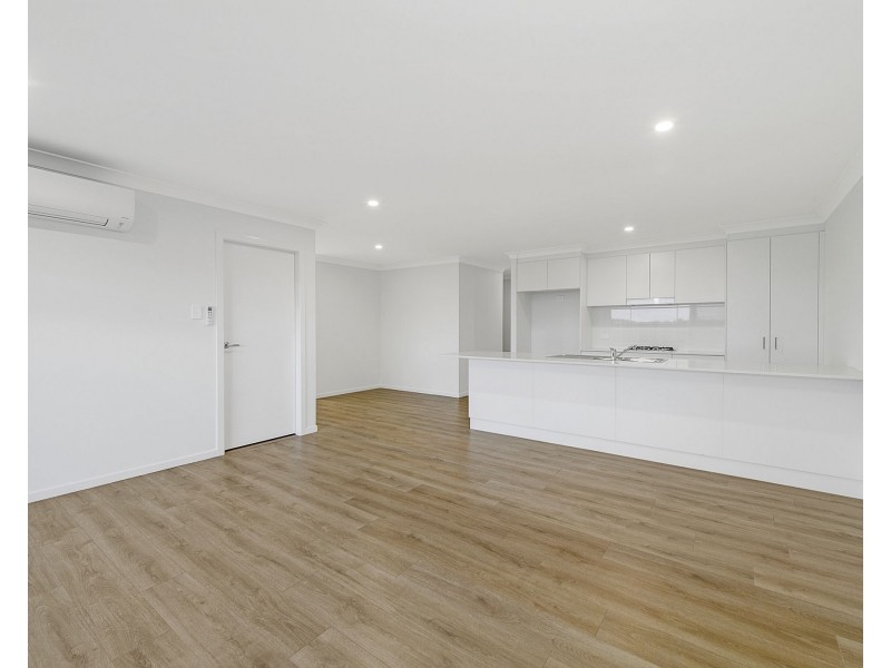 12 Day Circuit, Thrumster NSW 2444