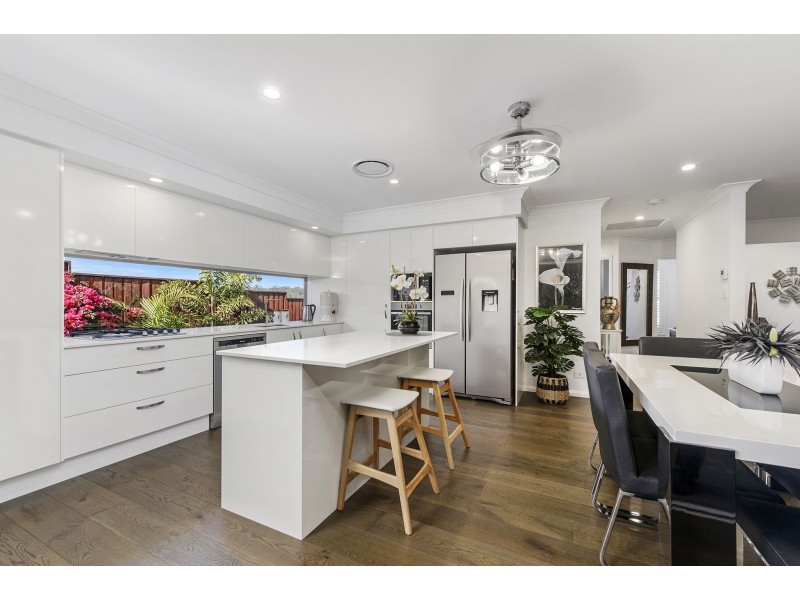 12 Seminar Street, Thrumster NSW 2444