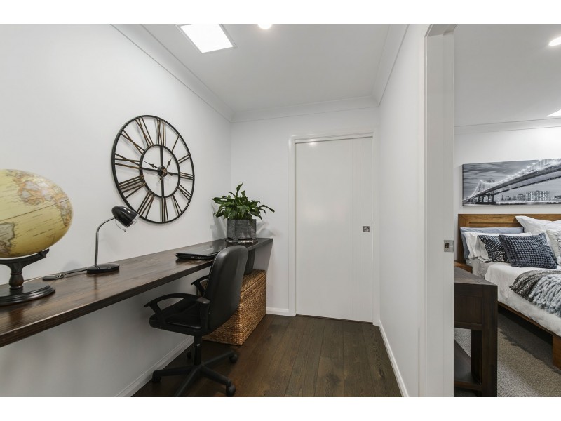 12 Seminar Street, Thrumster NSW 2444