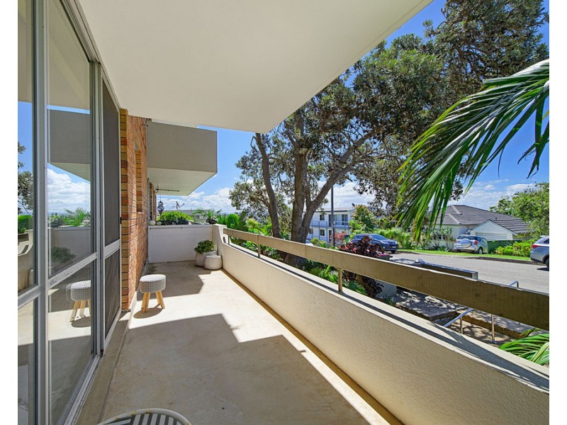 2/14 Arncliffe Avenue, Port Macquarie NSW 2444