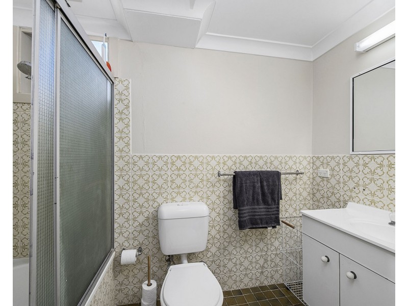 2/14 Arncliffe Avenue, Port Macquarie NSW 2444