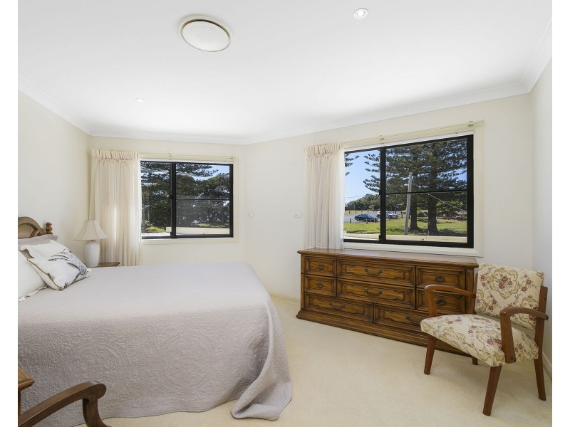 77 Pacific Drive, Port Macquarie NSW 2444