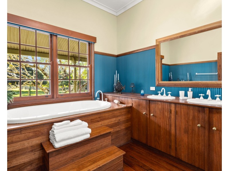 811 Beranghi Road, Crescent Head NSW 2440