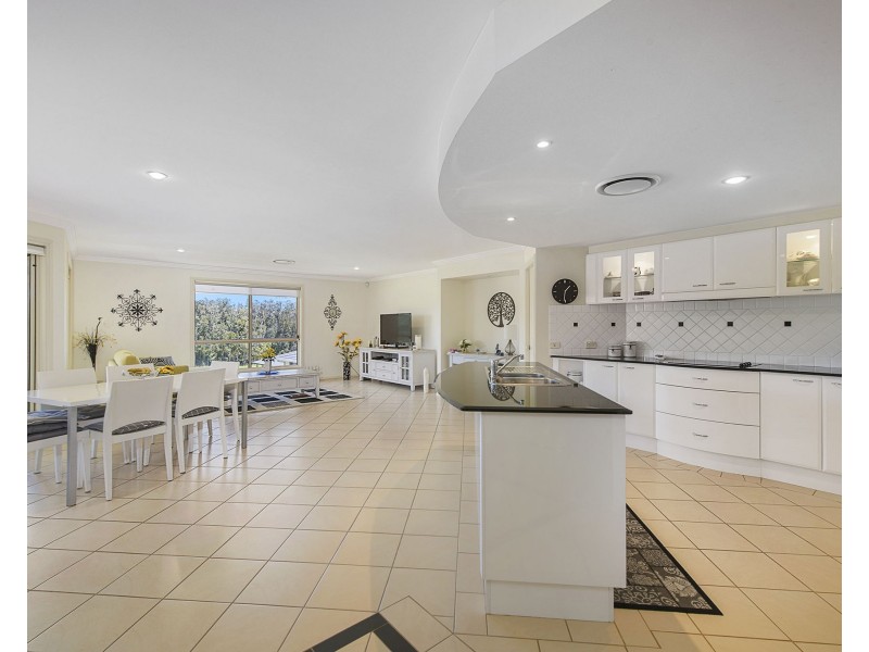69 Crestwood Drive, Port Macquarie NSW 2444