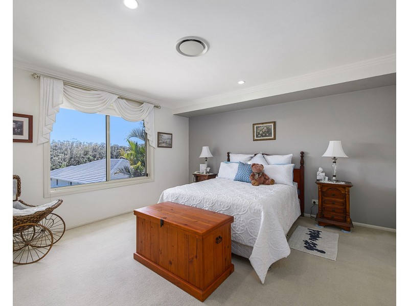 69 Crestwood Drive, Port Macquarie NSW 2444