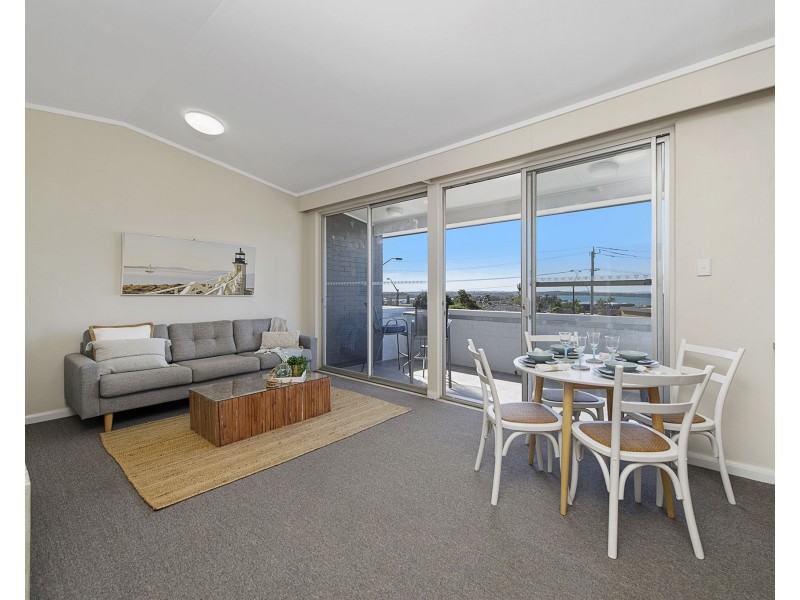 8/6 Hastings River Drive, Port Macquarie NSW 2444