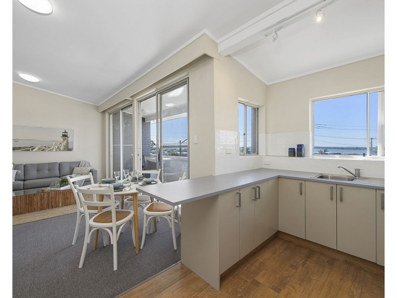 8/6 Hastings River Drive, Port Macquarie NSW 2444