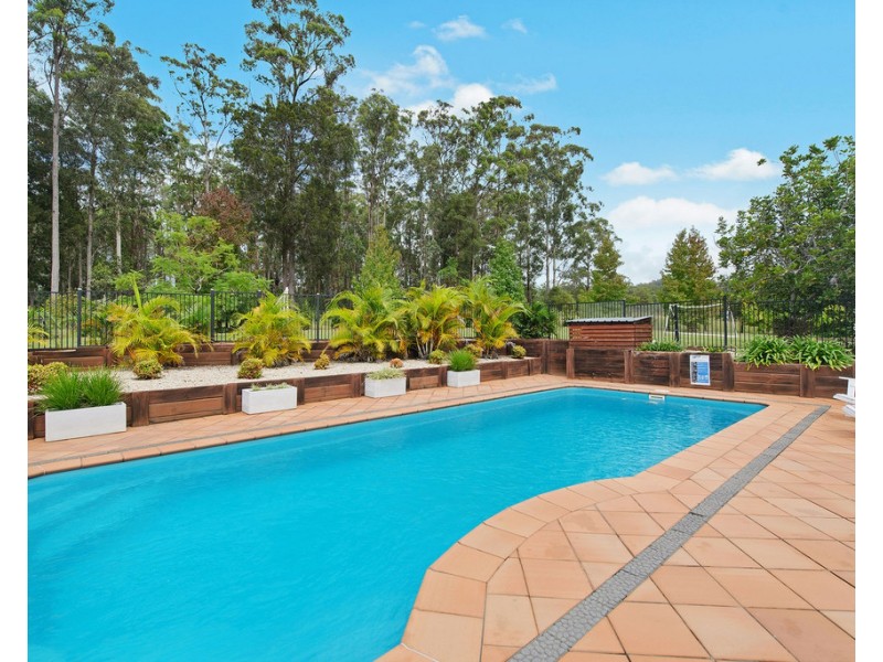 6 Tuscan Close, King Creek NSW 2446