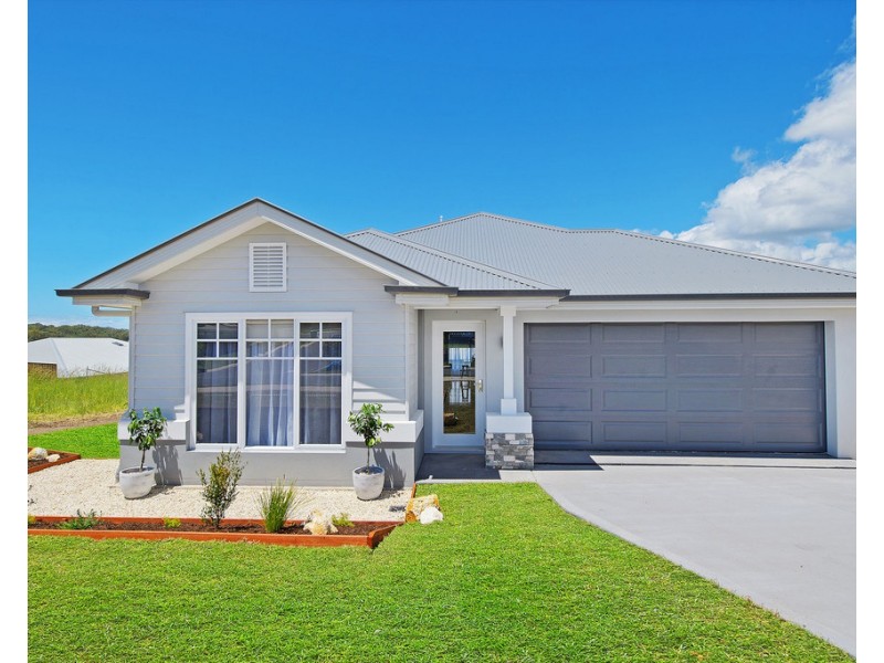 16 Scott Street, Thrumster NSW 2444