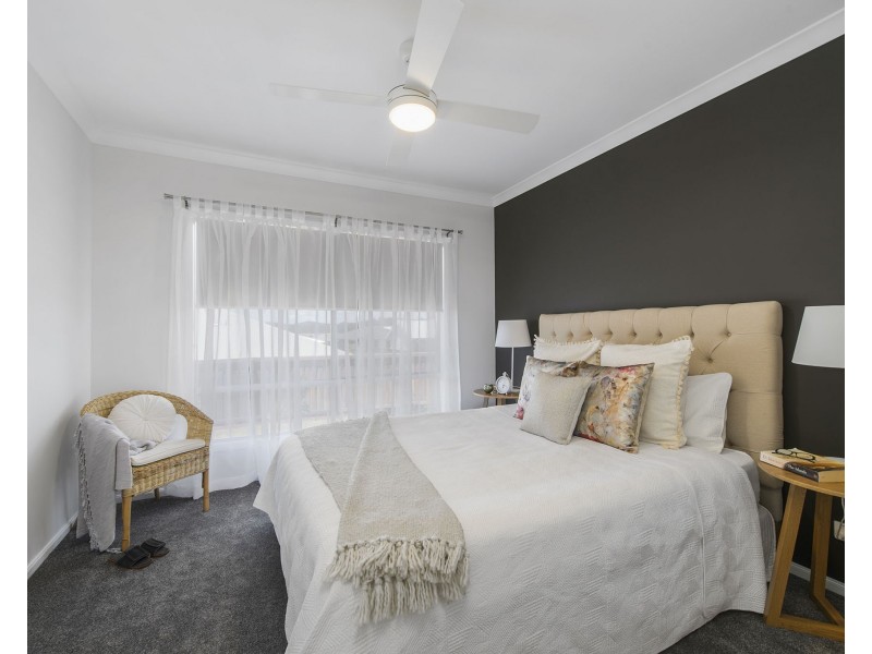 16 Scott Street, Thrumster NSW 2444